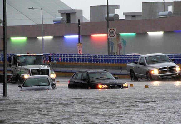 La temporada de lluvias ha iniciado, trayendo consigo inundaciones en las calles del Estado de Puebla y Ciudad de México. 

Foto: Producción El Universal Puebla