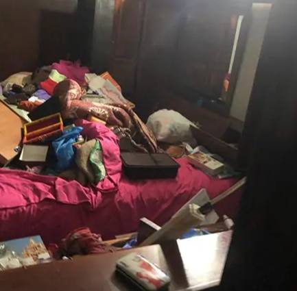 Comando armado entra a robar a una casa y golpea a pareja en Prados Agua Azul