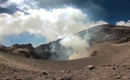 Alpinista capta video de fumarola desde el cráter del Popocatépetl