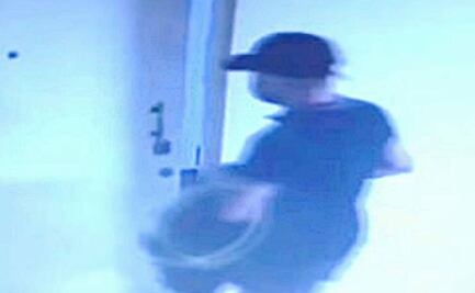 Difunden imágenes del presunto asesino de tres personas en la colonia Roma, CDMX