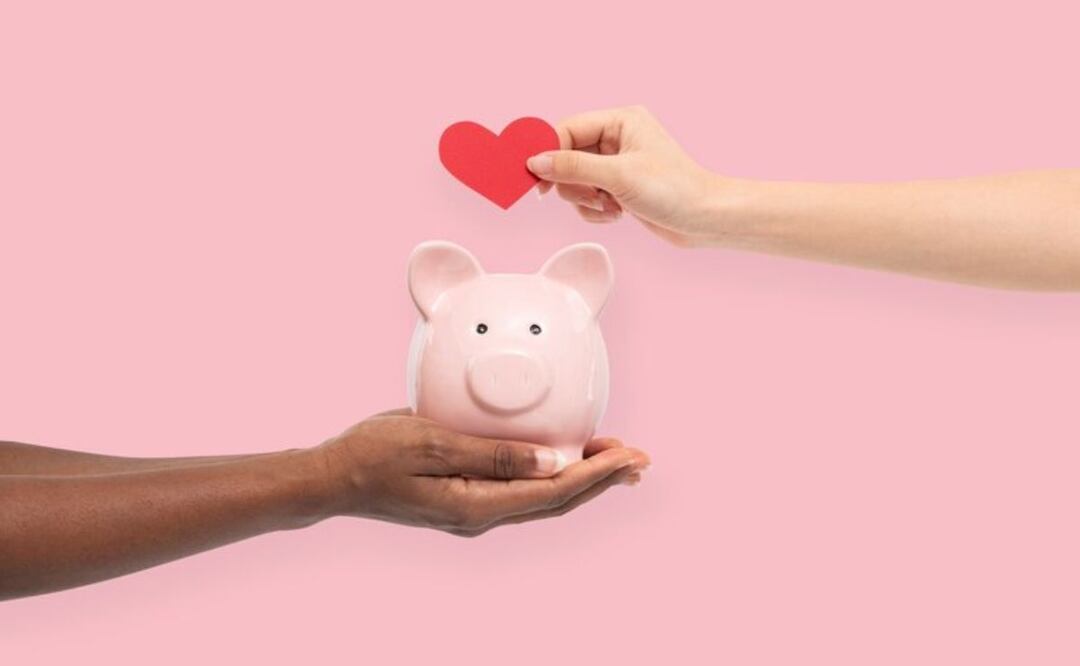 Se buscan donativos para la lucha contra el cáncer | Foto: Freepik