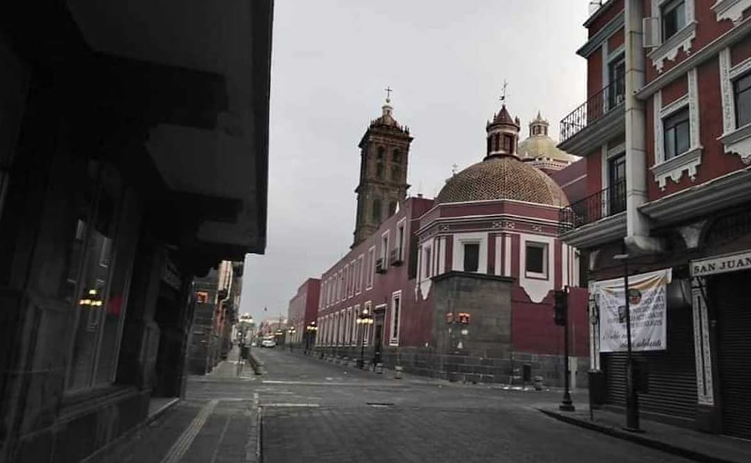 La Jornada Nacional de Sana Distancia inició el 23 de marzo de 2020, lo que vació las calles de Puebla | foto: Pipopeando