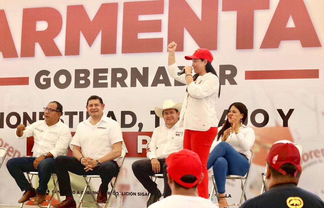 Liz Sánchez estuvo en Ajalpan | Especial