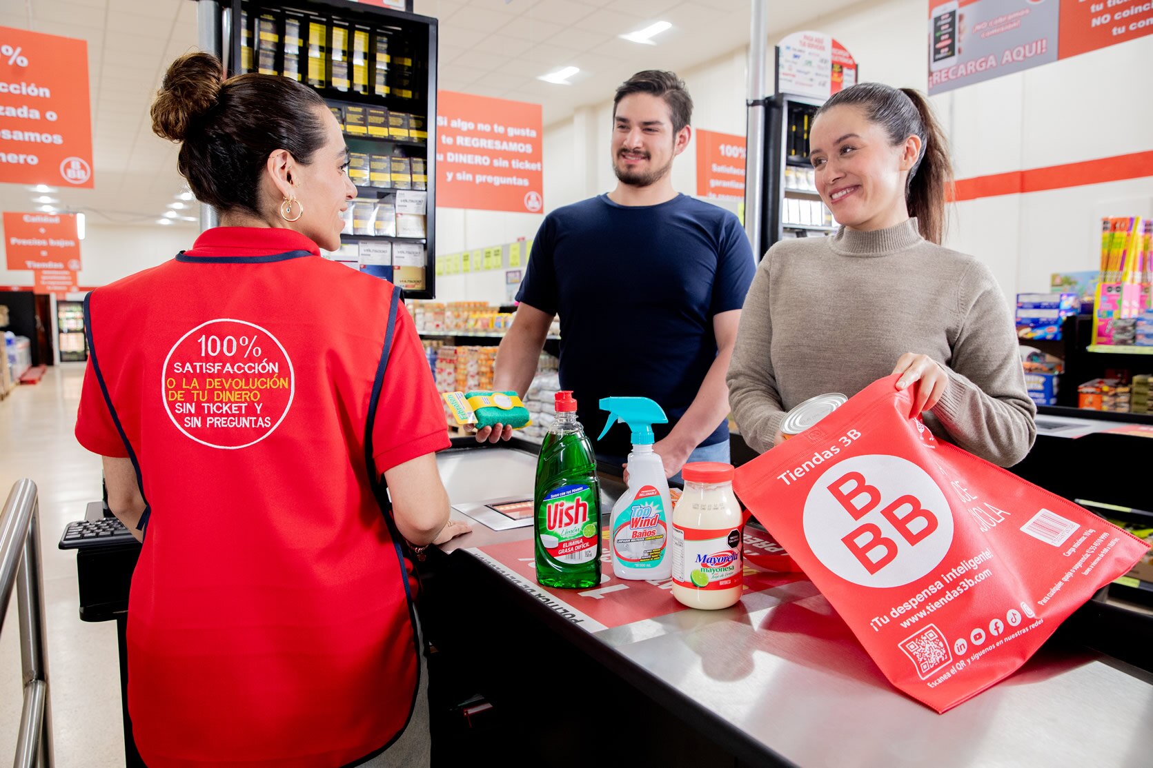 Él es el dueño de las tiendas 3B y a esto asciende su fortuna