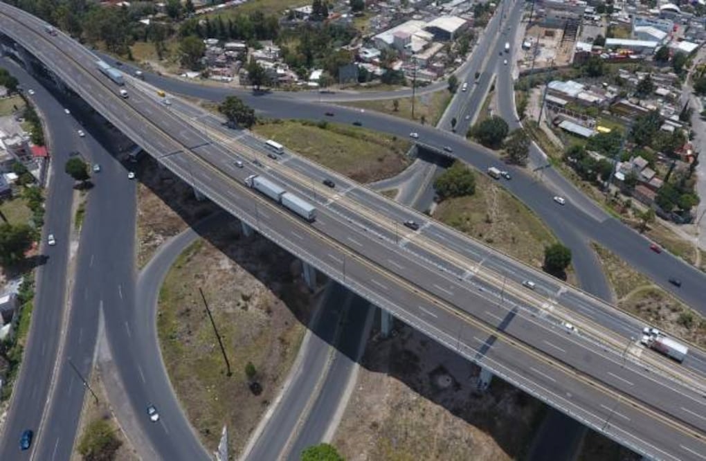 La última obra que se hizo en la autopista México-Puebla fue el Segundo Piso o Viaducto Elevado I Foto: Redes Sociales