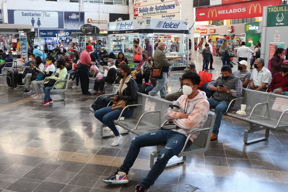 En la CAPU encontrarás infinidad de comercios y servicios antes de viajar | Es Imagen para El Universal Puebla