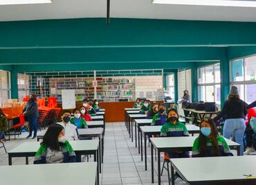 Por no cortarse el cabello impiden ingreso a alumnos del Cobaep