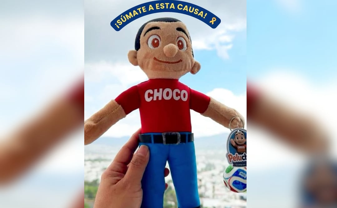 Venden peluche del "Choco" para apoyar a niños con cáncer I Foto: FB José L García Parra