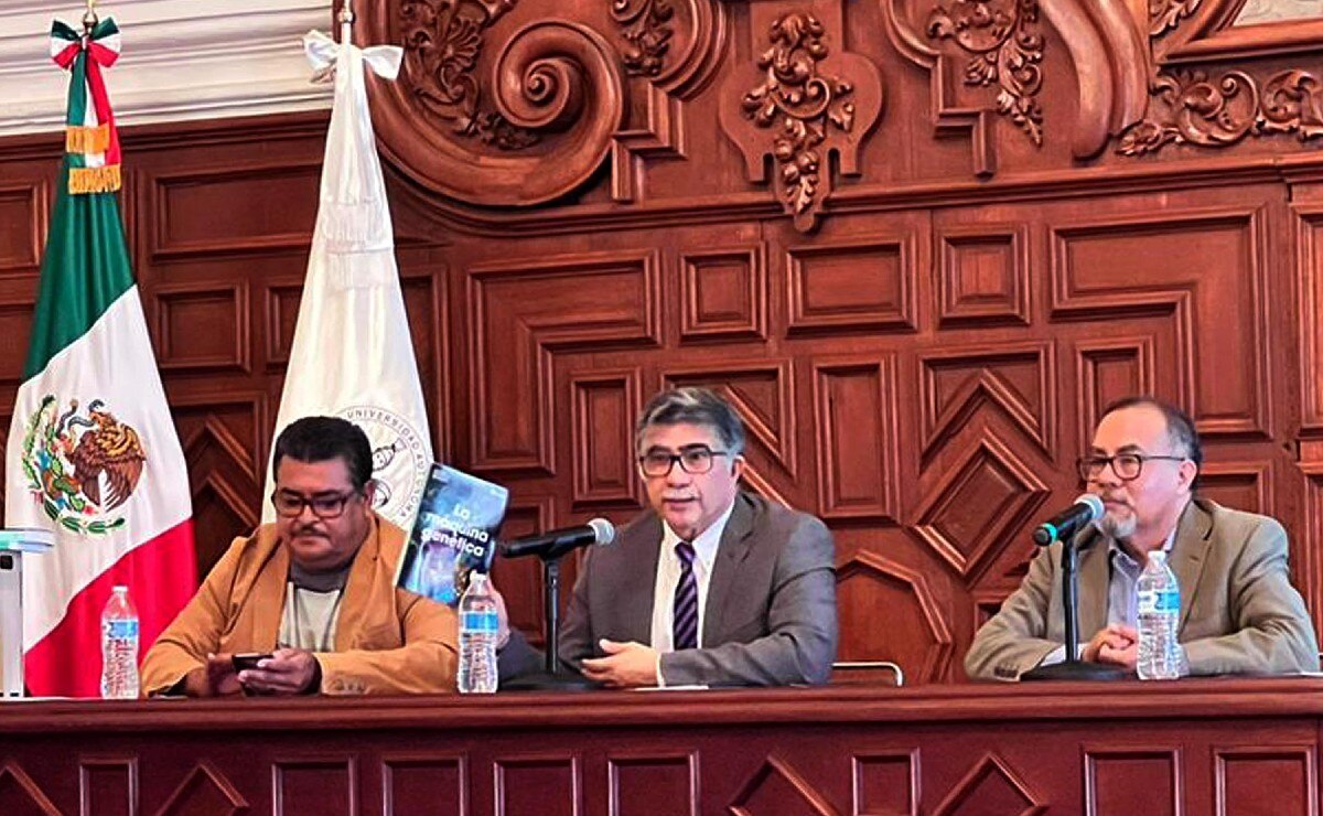 Presentan en la BUAP el libro La máquina genética: La carrera por descifrar los secretos del ribosoma