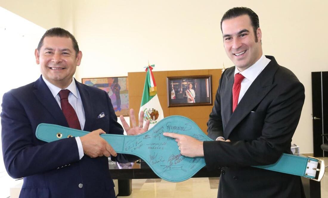 Alejandro Armenta promueve el boxeo y el deporte en Puebla | Foto: Gobierno del Estado