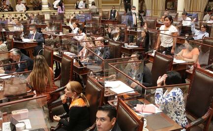Iniciativa de calumnia y difamación confronta a PAN y Morena en el Congreso