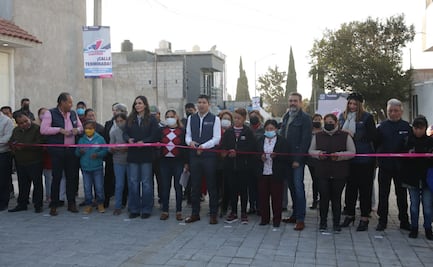 Ayuntamiento de Puebla entrega calles pavimentadas