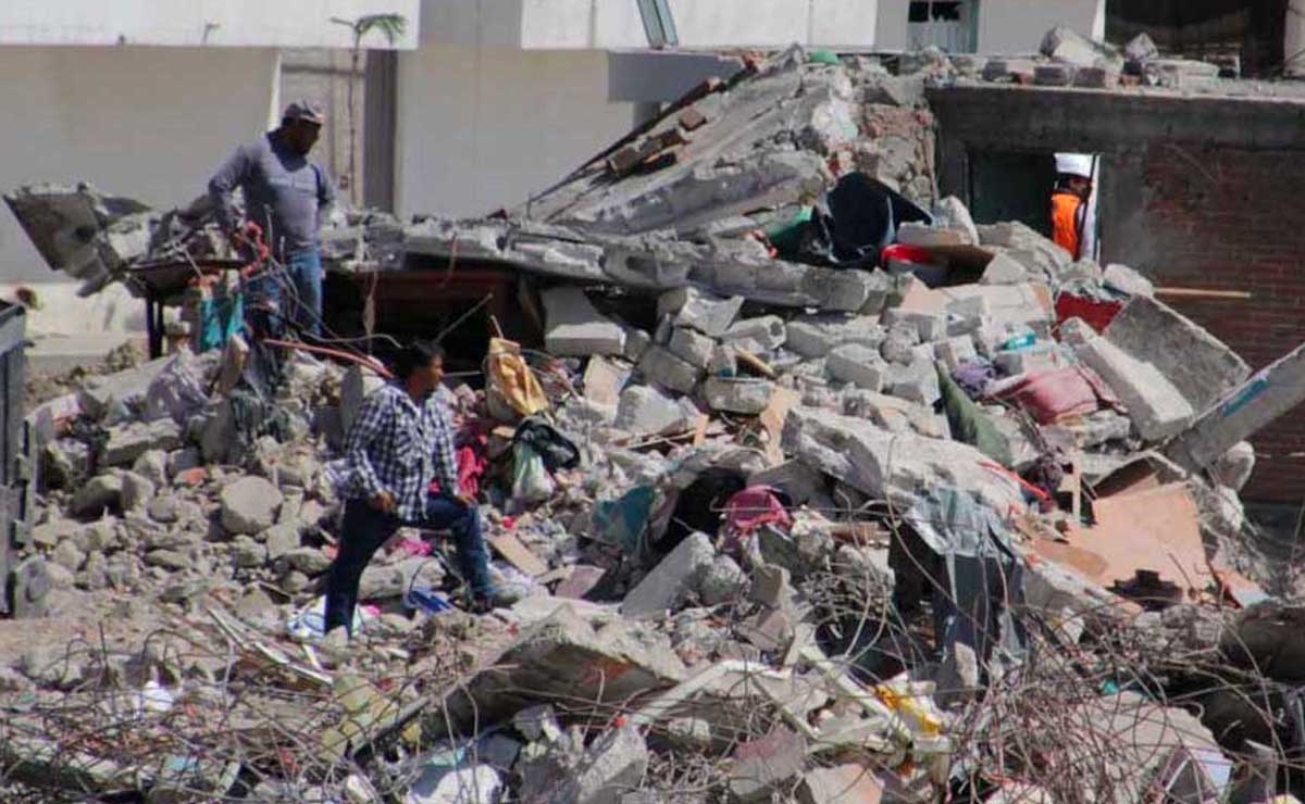 Pobladores de Xochimehuacán se amparan para recuperar terrenos tras explosión