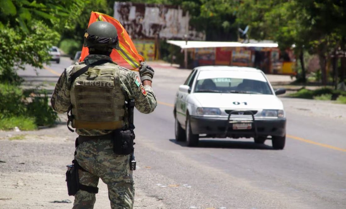 Seguridad Pública alerta sobre falsos retenes para robar autos en Puebla