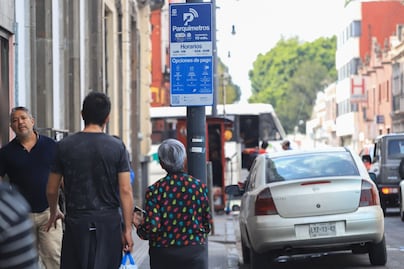 Quiénes no pagarán y quiénes recibirán descuento en los parquímetros de Puebla