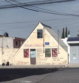Por esta razón se construyeron casas triangulares al sur de Puebla