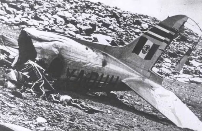 Foto Avión de pasajeros que se estrelló en el Popocatépetl | Mediateca INAH /