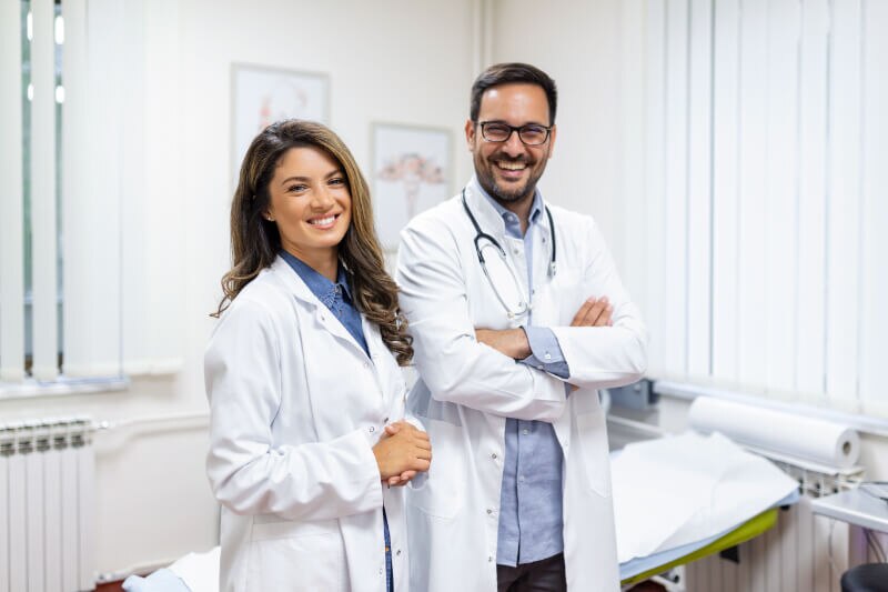 Estas áreas de especialización brindarán a los médicos residentes la oportunidad de profundizar en sus conocimientos y habilidades en disciplinas clave dentro del campo de la salud, contribuyendo al fortalecimiento del sistema de salud estatal.

Foto: Producción El Universal Puebla