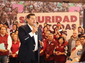 Alejandro Armenta inicia foros con liderazgos de Morena, sociedad civil y mujeres