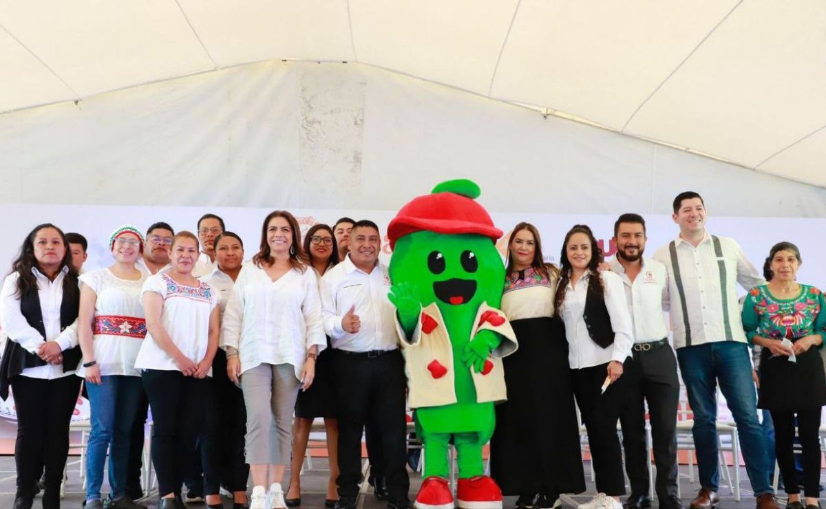 Inicia la Feria del Chile en Nogada 2023 en Calpan