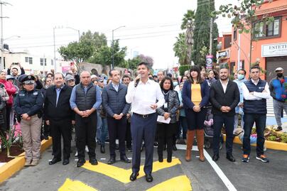 Eduardo Rivera entrega parques rehabilitados en la colonia San José Mayorazgo