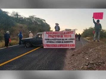 Ni con cierres viales removerán a presidenta municipal de Ahuehuetitla: Barbosa