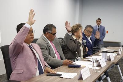 Aprueba Comisión del Congreso exhorto para que SMT realice examen práctico de manejo 