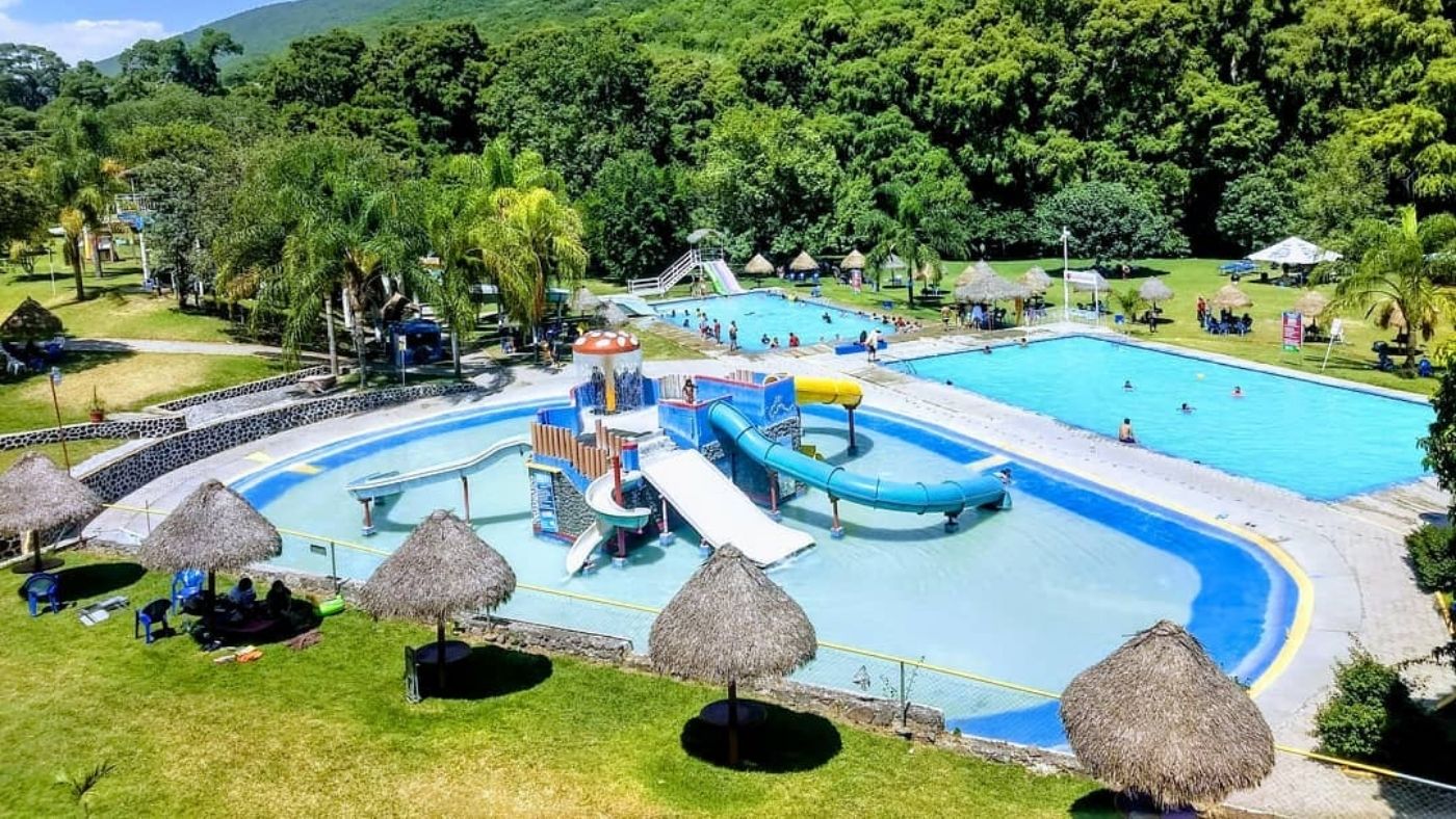 Vacaciones Semana Santa 2022. Aqua Paraíso de albercas, villas, bosque y zona de acampar