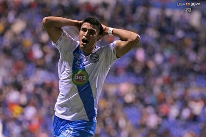 Puebla mantiene el liderato con un gol de último minuto