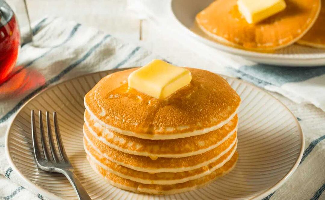 En estos lugares de Puebla encuentras hot cakes dulces o salados | Foto: Larousse cocina
