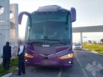 Detectan a nueve migrantes centroamericanos en autobús en la Puebla-Orizaba