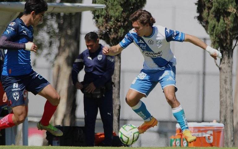 La regla de menores entrará en vigor dentro de tres semanas, lo que significa que el Puebla deberá utilizar a los jóvenes que ya están en su primer equipo. 

Foto: Producción El Universal Puebla