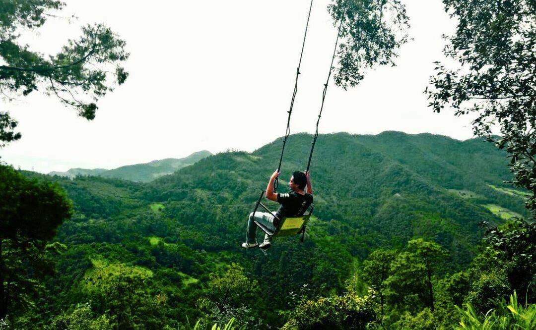 En este columpio puedes alcanzar a tocar el cielo | Foto Facebook Chignahuapan Puebla