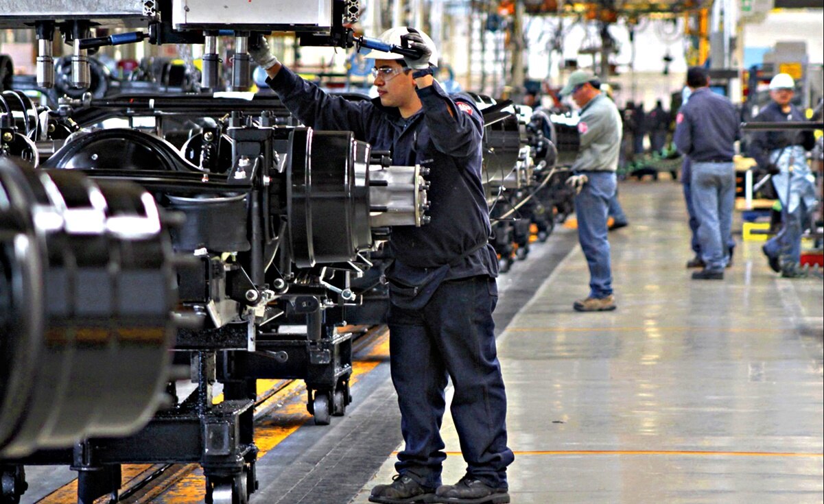 Proponen que empleados disfruten de dos días y medio de descanso a la semana. Foto: Archivo EL UNIVERSAL