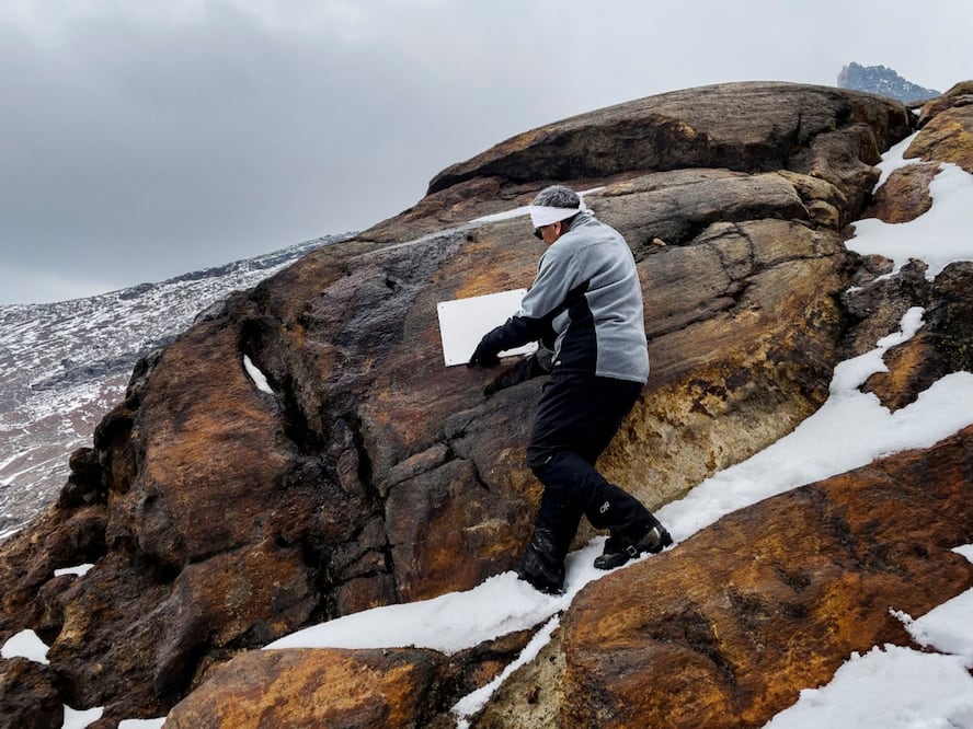En 2021 se colocó una placa que declara extinto el glaciar de Ayolco. Foto: Cuartoscuro