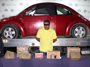 Traía el Beetle repleto de mariguana...era Paco de Bosques