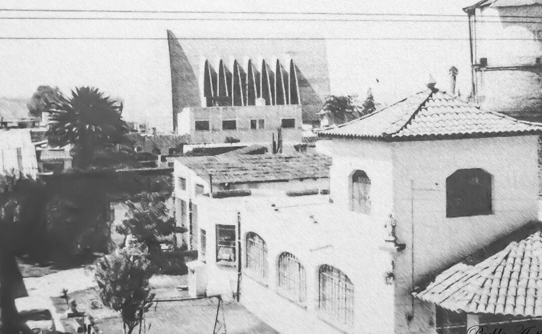 Los poblanos aún pueden admirar las hermosas fachadas de las viviendas de la colonia Humboldt | Foto: Gustavo Velarde