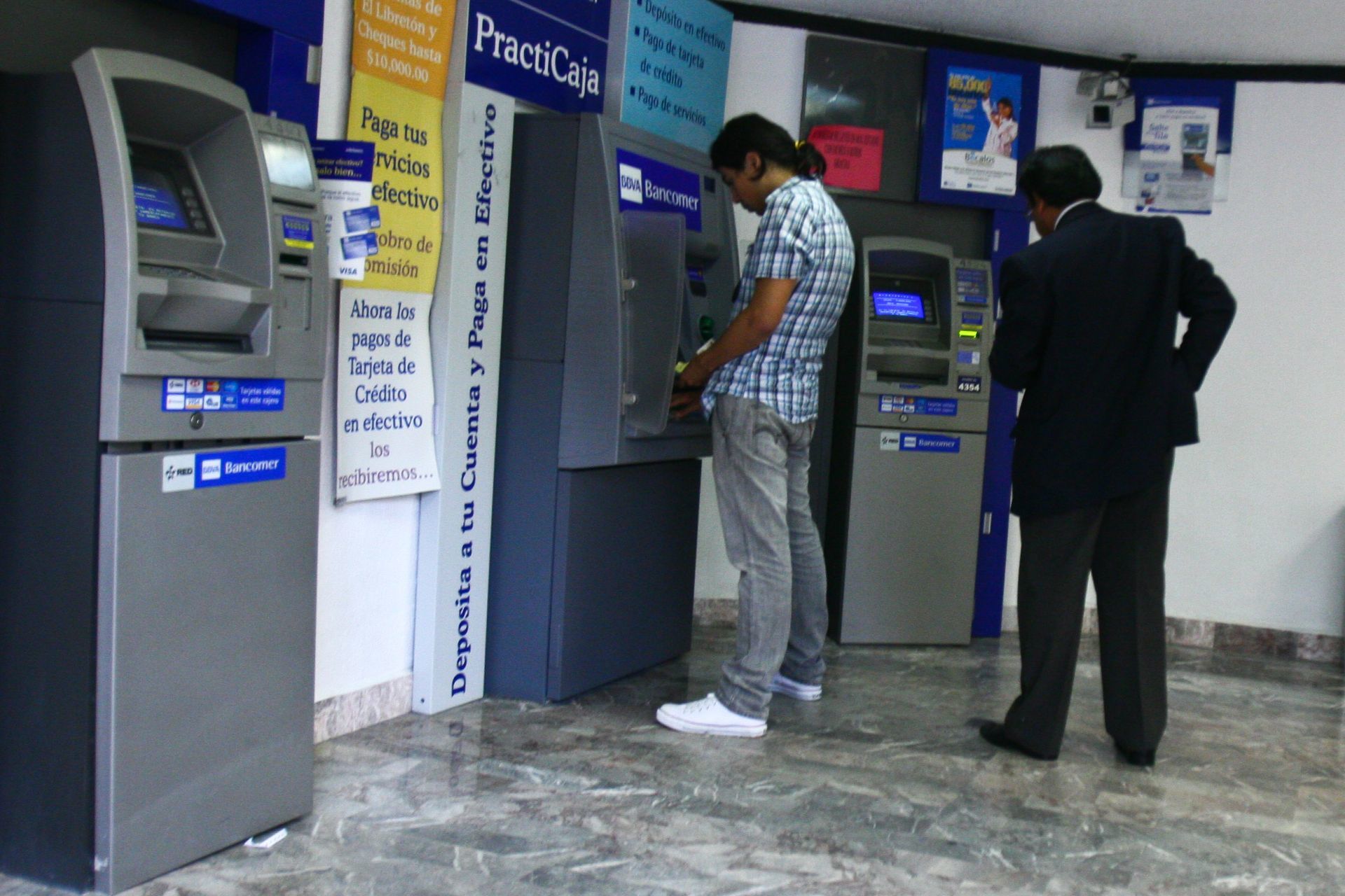 ¿Por qué los bancos piden actualizar datos fiscales antes del 31 de diciembre?