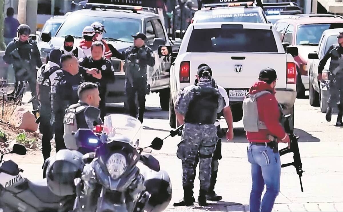 Reactivan ataques contra policías