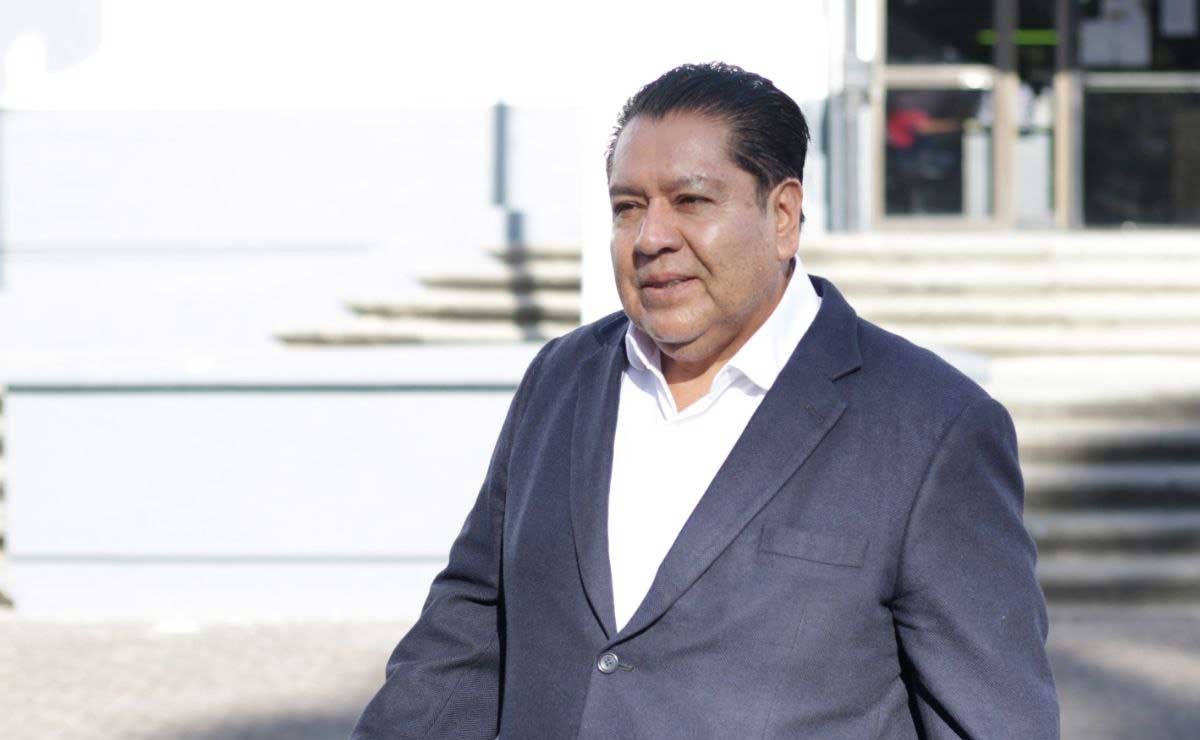 Guillermo Aréchiga es maestro de telesecundaria y ha militado en el PRI, el Panal y Morena | Foto: Agencia Es Imagen para El Universal Puebla