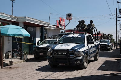 Secuestran al dueño de un billar y hieren a trabajador tras ataque armado en Coronango