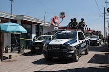 Secuestran al dueño de un billar y hieren a trabajador tras ataque armado en Coronango