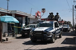 Secuestran al dueño de un billar y hieren a trabajador tras ataque armado en Coronango