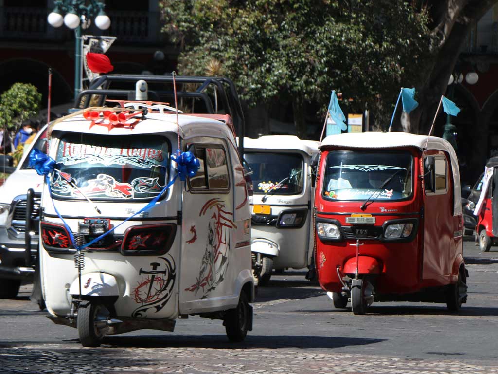 Mototaxis rebeldes de La Resurrección seguirán con o sin permiso