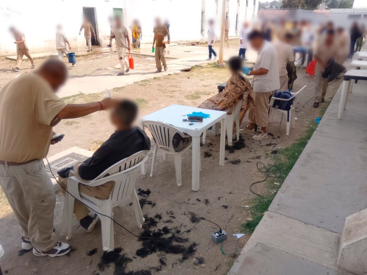 Se llevó a cabo una jornada de limpieza y cortes de cabello | Foto: SSP