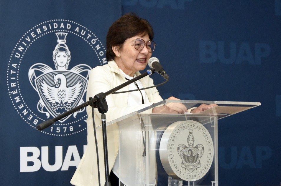 Lilia Cedillo acepta postulación para buscar la reelección como rectora de la BUAP