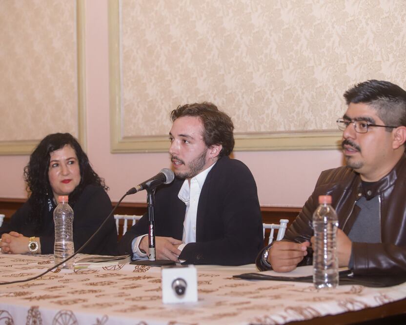 "Rosario" es la reciente obra del escritor Carlos Alejandro | Foto: agencia Es Imagen para El Universal Puebl