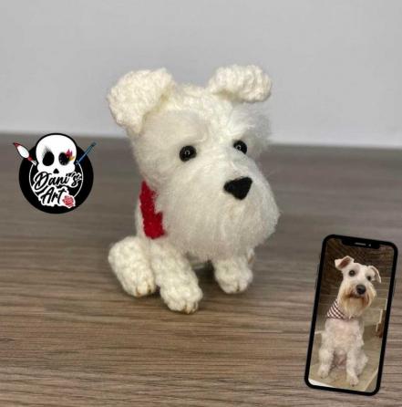 Inmortaliza a tu lomito tejido en forma de peluche o llavero