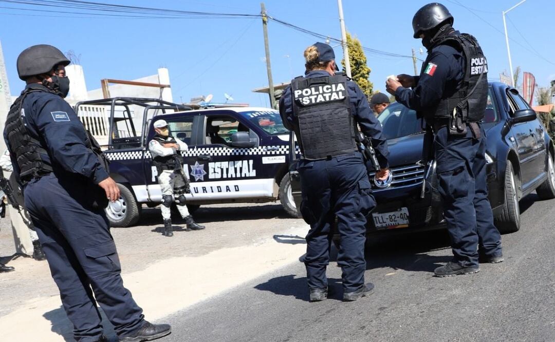 Al menos cinco agentes ministeriales fueron atacados a balazos mientras investigaban un caso de trata de personas en Izúcar. | Foto: Agencia Es Imagen para El Universal Puebla