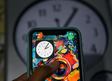 Horario de verano inicia este domingo 3 de abril. ¿Se adelanta o se atrasa el reloj?